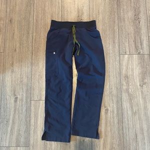 Figs kade cargo scrub pants